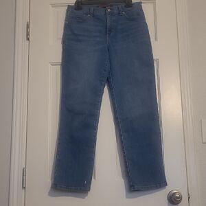 Gloria Vanderbilt Women's Classic Straight Leg Denim Jeans